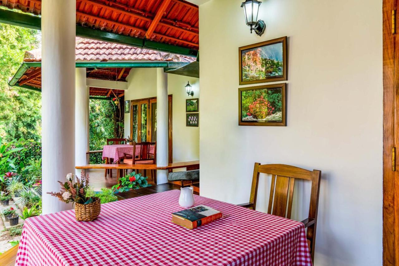 Belvilla The School Estate- Luxury Heritage Home In 200 Acres Madikeri Buitenkant foto