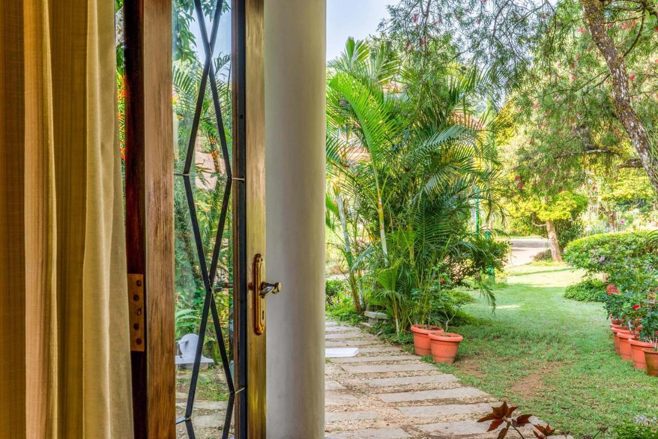 Belvilla The School Estate- Luxury Heritage Home In 200 Acres Madikeri Buitenkant foto